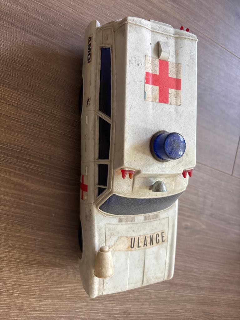 Vintage Ambi Ambulance Speelgoedauto - Made in Japan, Antiek en Kunst, Ophalen of Verzenden