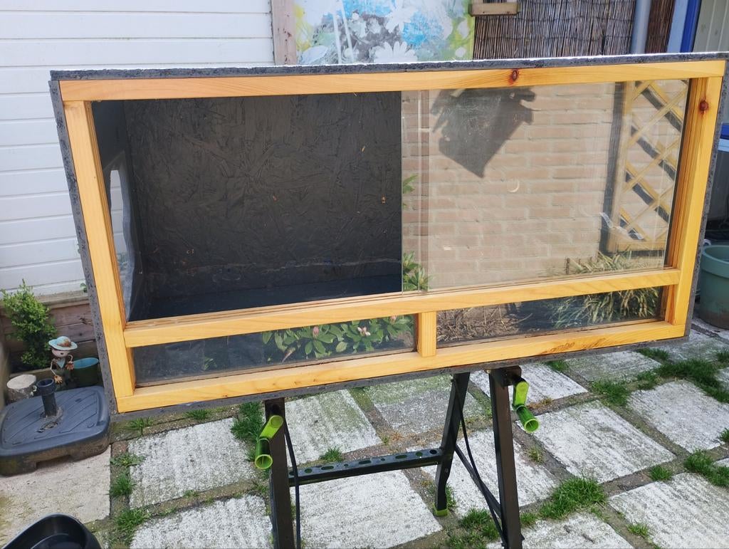 Goed terrarium., Dieren en Toebehoren, Reptielen en Amfibieën | Toebehoren, Ophalen, Gebruikt