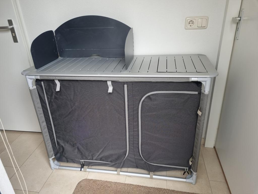 Camping keuken kastje, Caravans en Kamperen, Caravan accessoires, Ophalen, Zo goed als nieuw