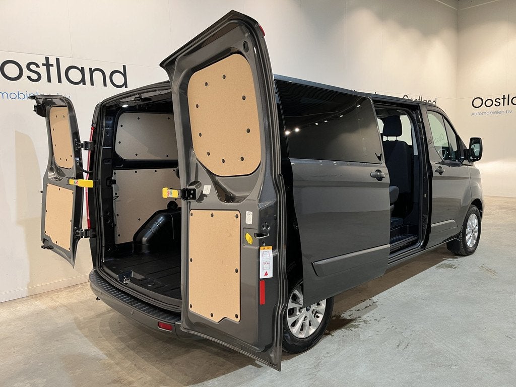 Ford Transit Custom 2.0 TDCI L2H1 Limited 130 PK DC 6 pers /, Voorwielaandrijving, 4 cilinders, Met garantie (alle), Origineel Nederlands