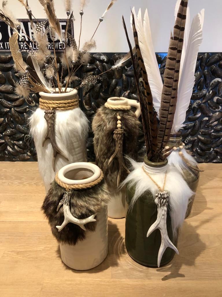 5 Vazen met nep bont en gewei, Huis en Inrichting, Ophalen, Overige materialen, Overige kleuren, Nieuw