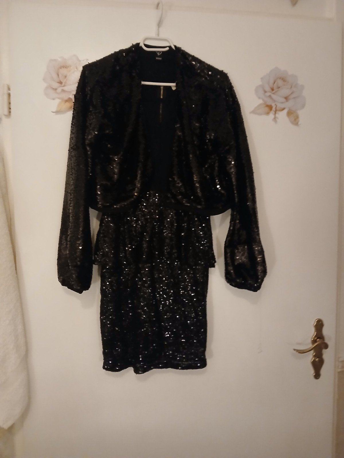 Prachtige pialetten jurk jasje bolero, Kleding | Dames, Ophalen of Verzenden, Zo goed als nieuw, Maat 38/40 (M), Knielengte