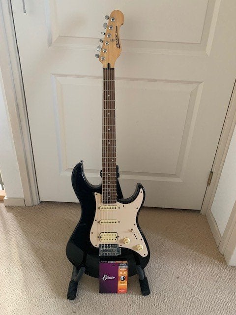 yamaha eg-12  elektrische gitaar, Muziek en Instrumenten, Ophalen, Gebruikt, Solid body, Overige merken