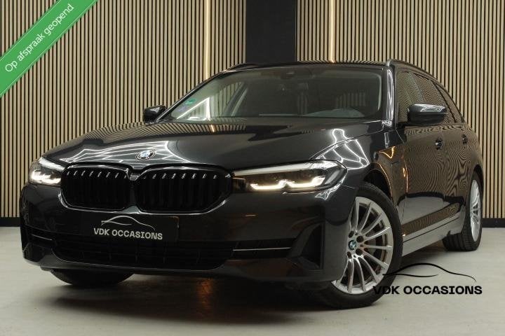 BMW 5-serie Touring 530e xDrive High Executive, Auto's, Gebruikt, Euro 6, 4 cilinders, 2000 kg