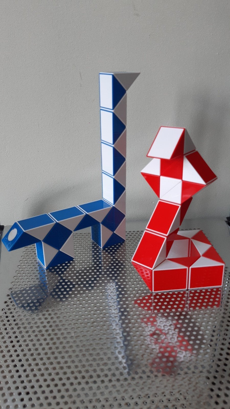 Magic Snake cube, Ophalen, Zo goed als nieuw