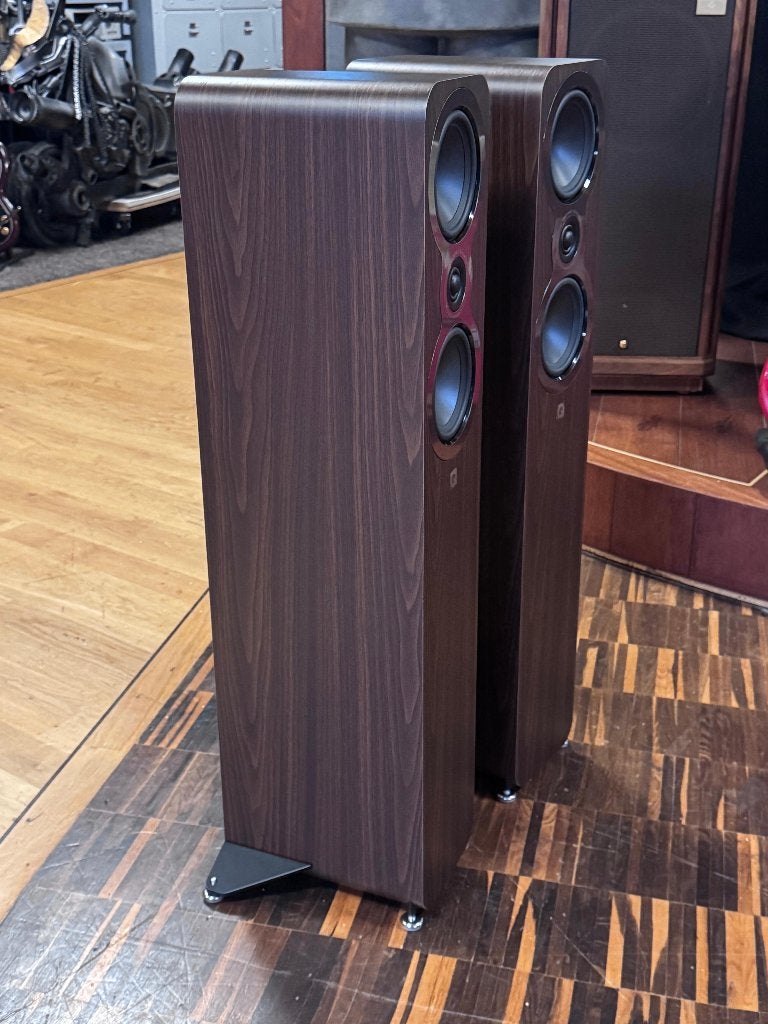 Q Acoustics 3040C / Demo klaar!, Ophalen of Verzenden, Nieuw, Vloerstaande luidspreker, Overige merken