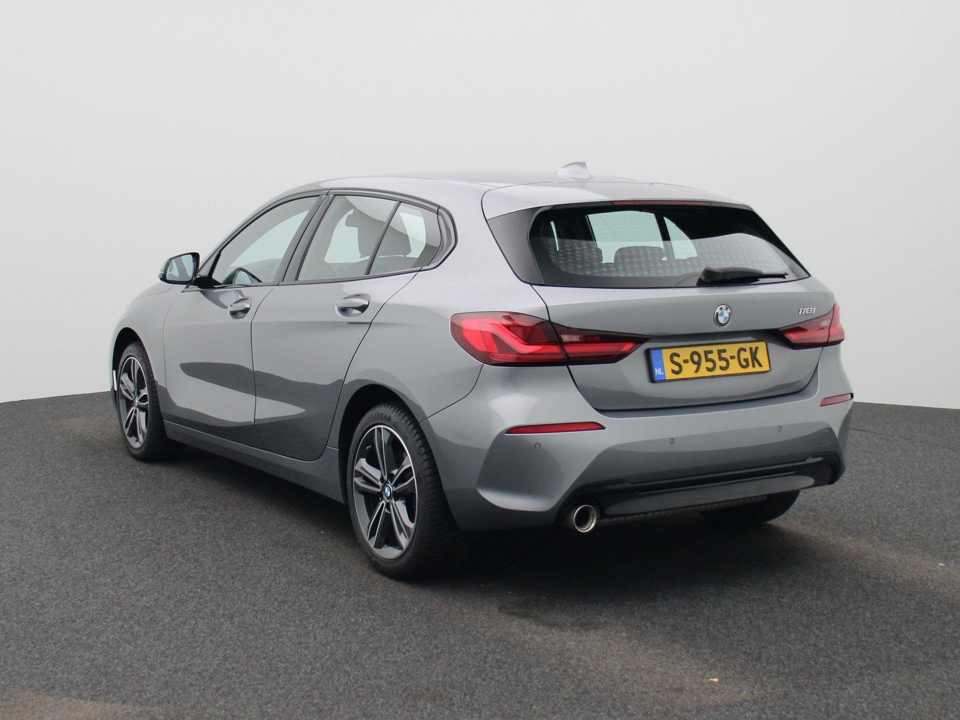 BMW 1-serie 118i Introduction Edition | Aut. | LED | Navi |, 12 maanden, 136 pk, Gebruikt, Origineel Nederlands