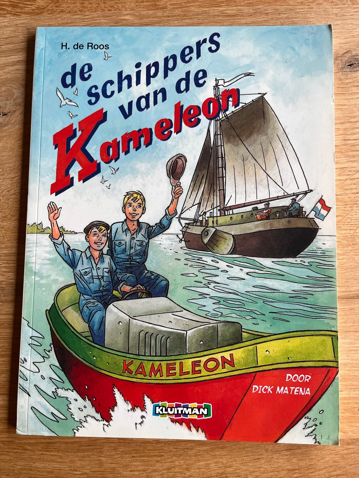 De Schippers van de Kameleon - Stripboek Dick Matena, Boeken, Eén stripboek, Ophalen of Verzenden, Gelezen