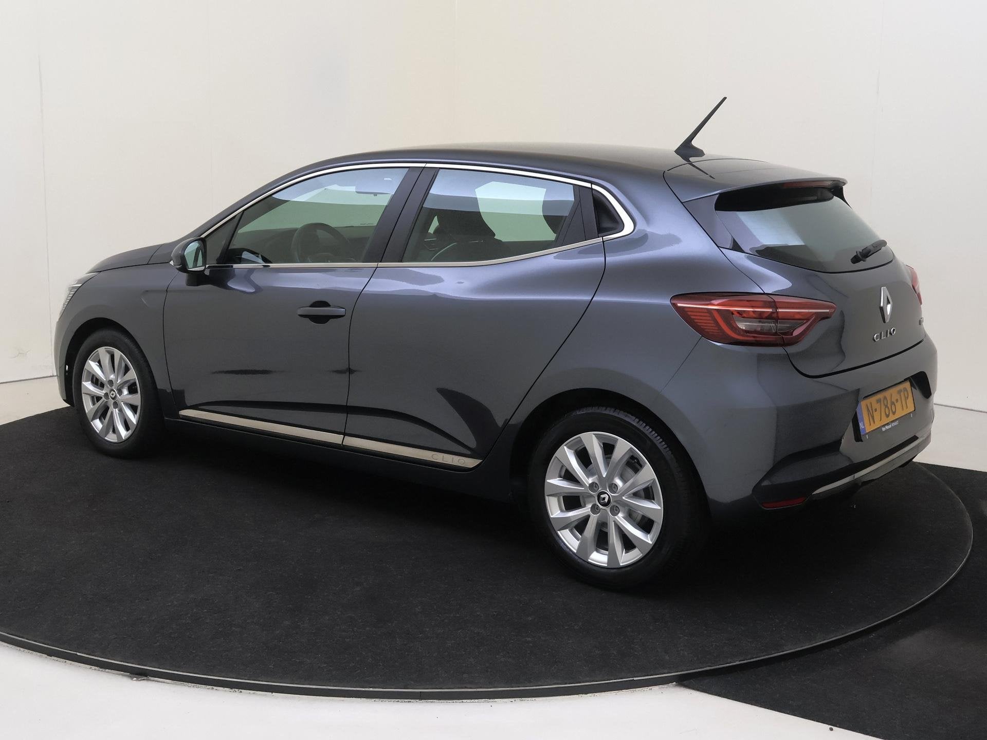 Renault Clio 1.6 E-Tech Hybrid 140 Intens BTW| AUTOMAAT | Na, Auto's, 12 maanden, Gebruikt, Euro 6, 4 cilinders