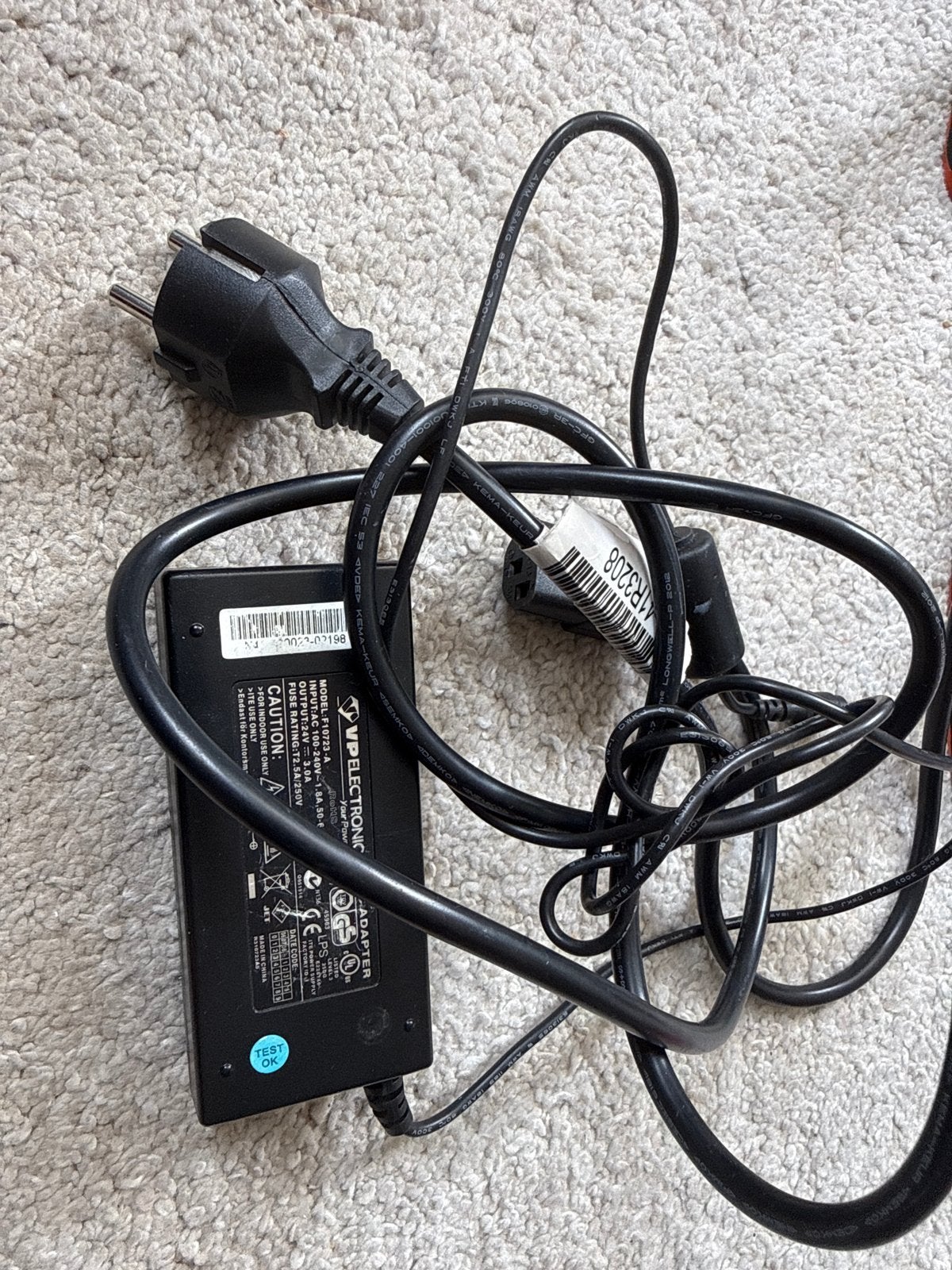 VP ELECTRONIQUE AC ADAPTER 24V 3A, Ophalen, Gebruikt