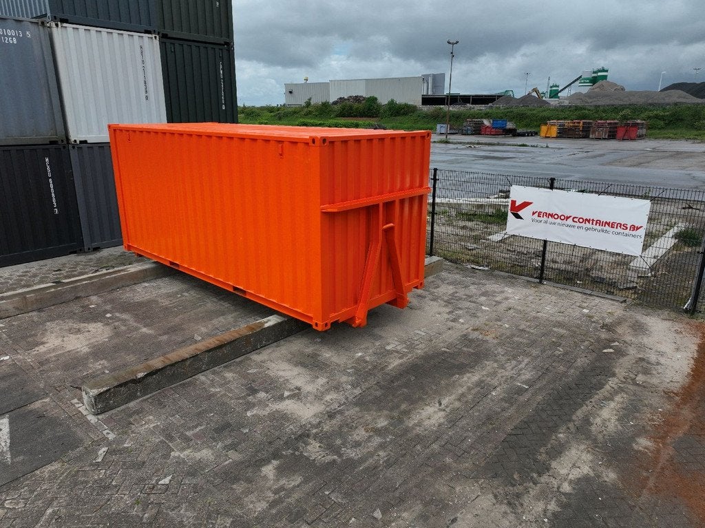 VERNOOY ZEECONTAINER MET SLEDE, Dave Vernooij, Dave@vernooy.nl, Kellensedwarsweg 9
4004 JC  Tiel, NL