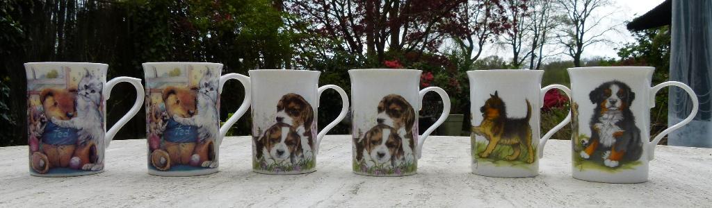 6 x Mok 2 Puppies 2 Puppy Collection 2 Beer Pets and Teds, Nieuw, Ophalen of Verzenden, Bord(en), Wedgwood