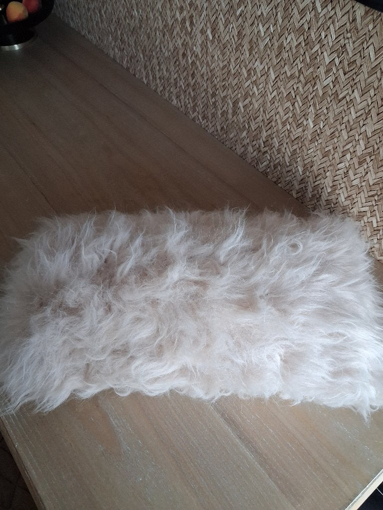 Riviera Maison pluche kussen 30 x 50, Huis en Inrichting, Woonaccessoires | Kussens, Verzenden, Zo goed als nieuw, Beige, Rechthoekig
