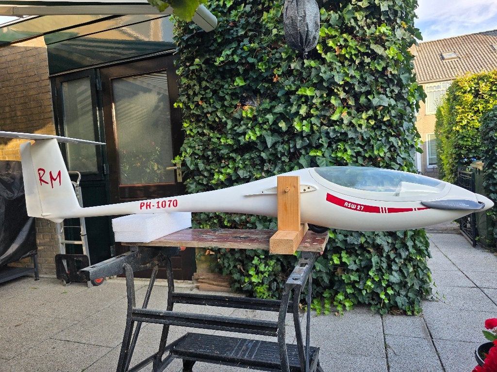 ASW 27 Modelzweefzweefvliegtuig, 1:72 tot 1:144, Gebruikt, Vliegtuig, Ophalen