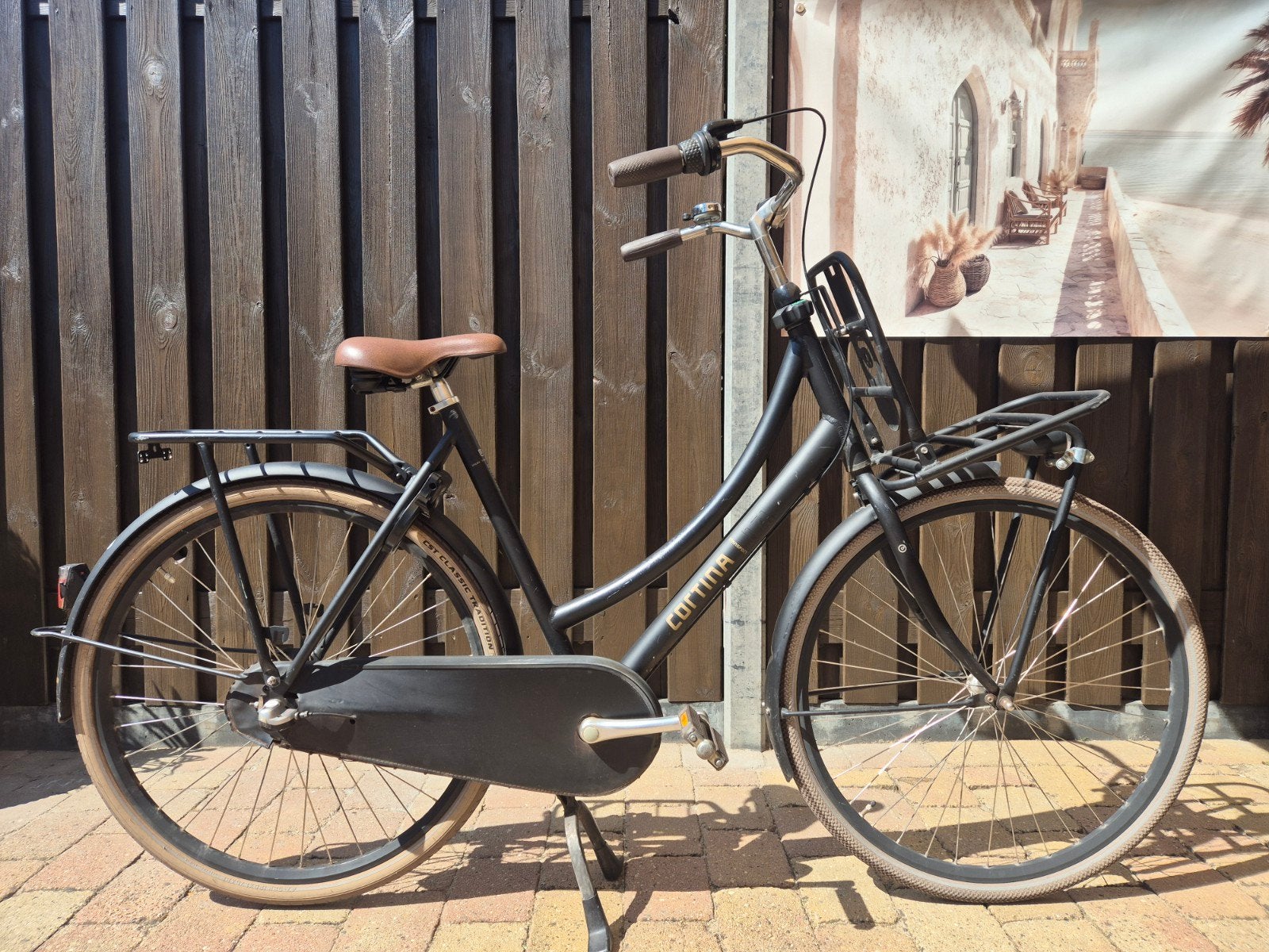 Zeer mooie cortina transport dames/meisjes fiets in matt zwa, Ophalen, Zo goed als nieuw, Versnellingen