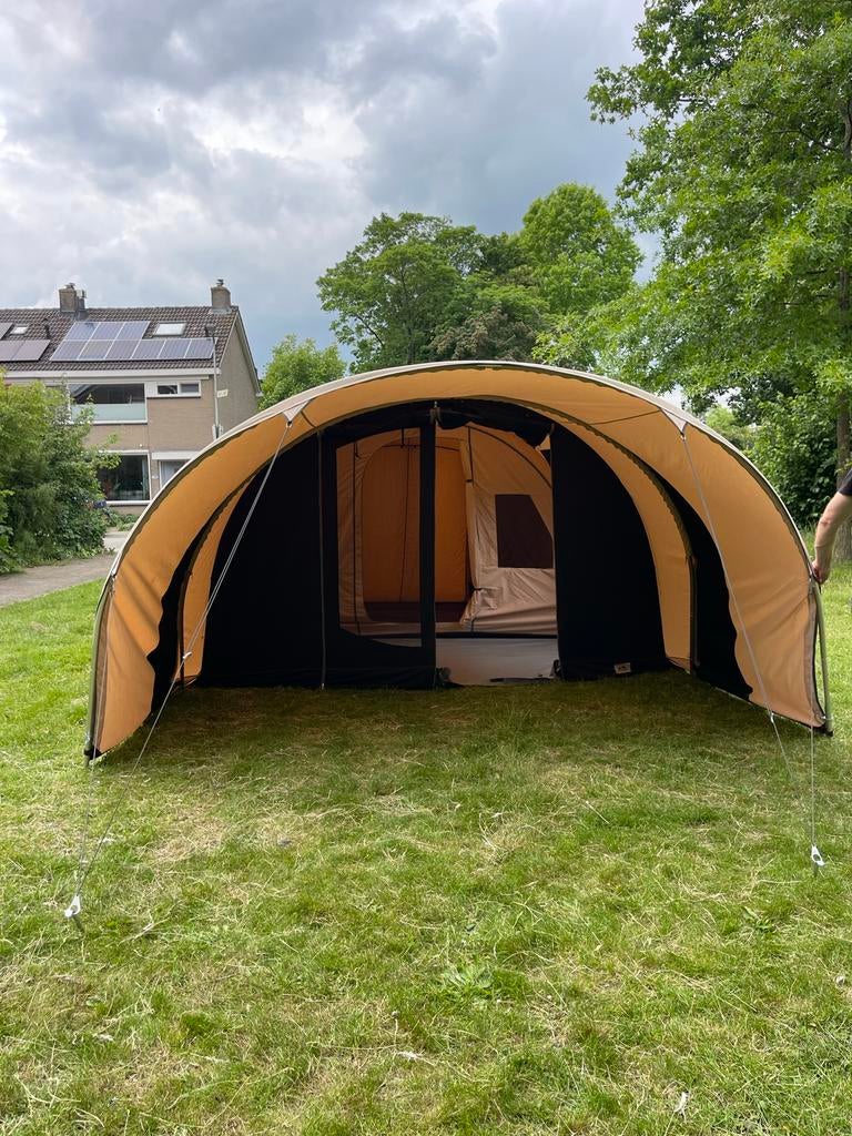 De Waard Smaragdeend tunneltent met extra luifel, Caravans en Kamperen, Ophalen of Verzenden, Gebruikt, Tot en met 4