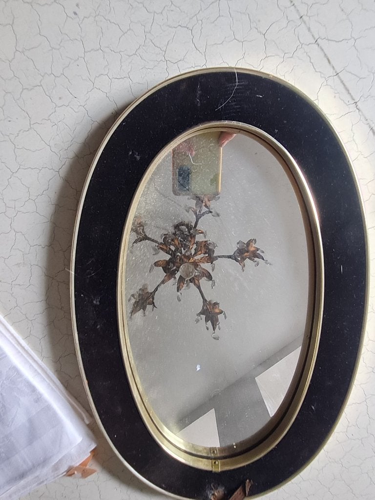 Vintage spiegel met fluwelen rand