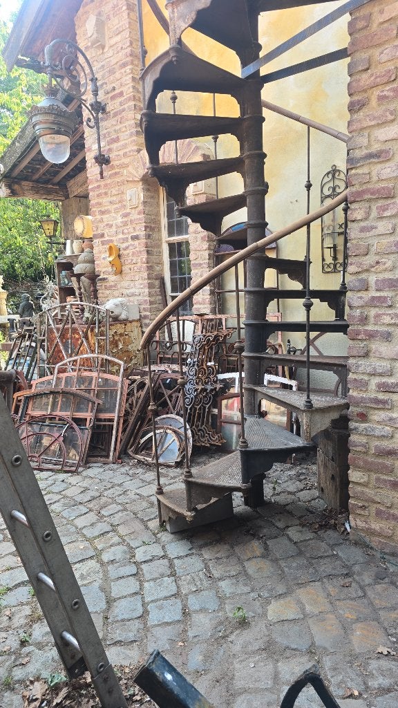 Gietijzeren wenteltrap, Doe-het-zelf en Verbouw, Ophalen, Gebruikt, Trap, 2 tot 4 meter