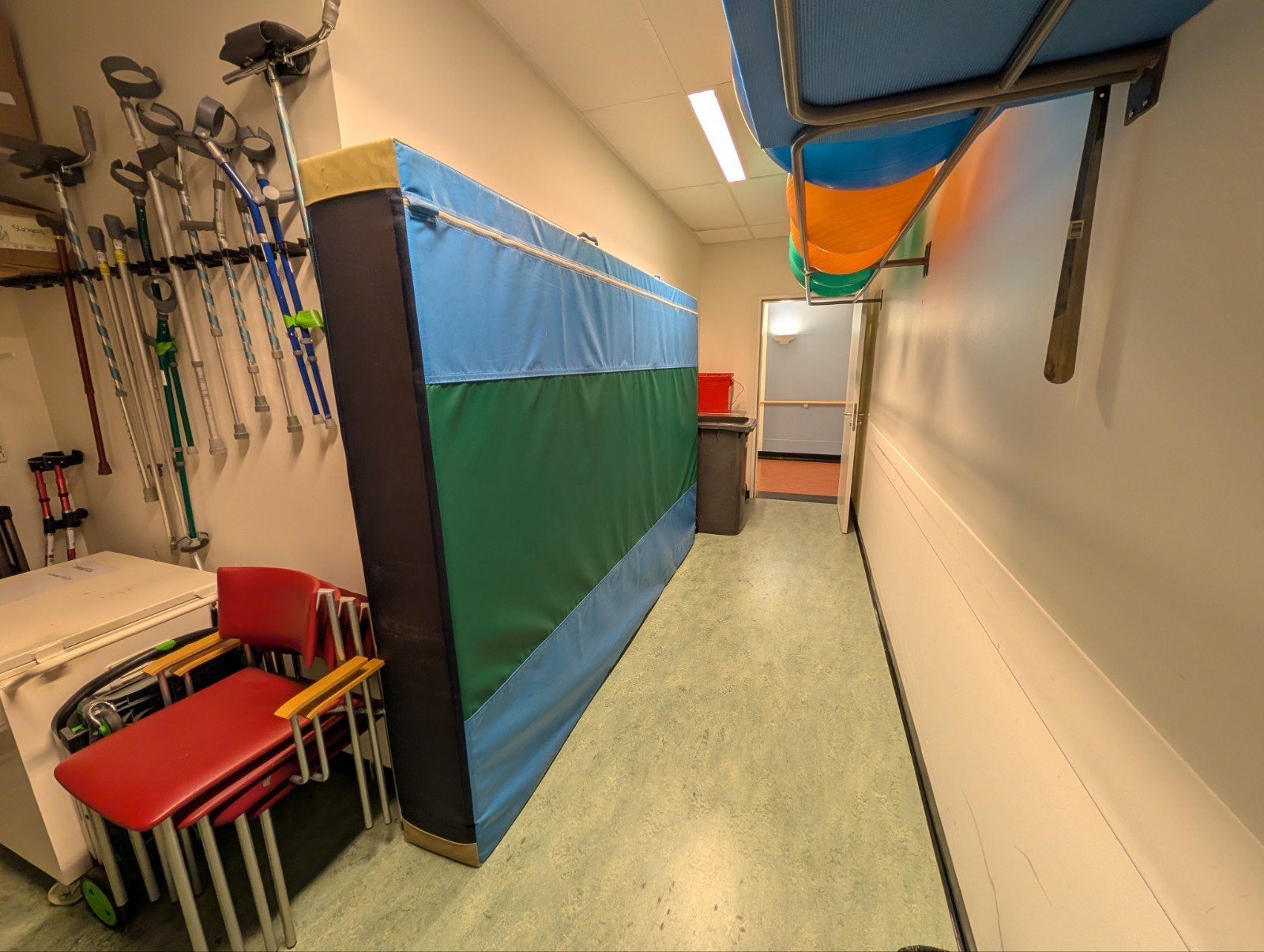 Grote sportmat / valmat - blauw/groen, Sport en Fitness, Ophalen, Gebruikt