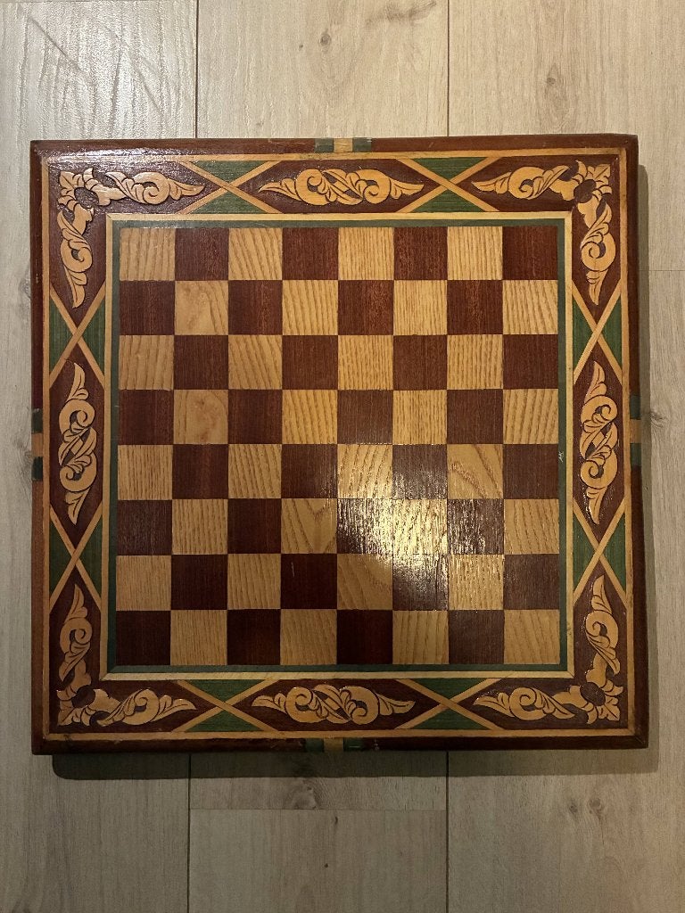 Marokkaans schaakbord, Een of twee spelers, Ophalen, Gebruikt