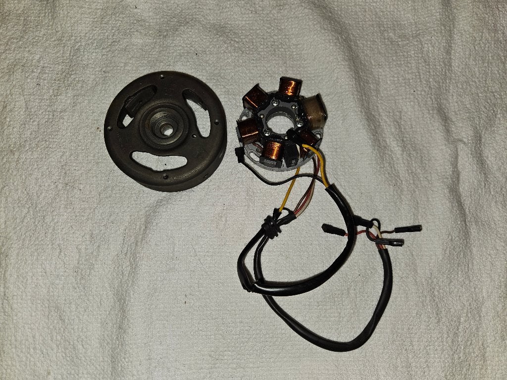 Elektronische ontsteking Tomos buitenboordmotor Iskra, Watersport en Boten, Ophalen of Verzenden, Gebruikt, Motor en Techniek