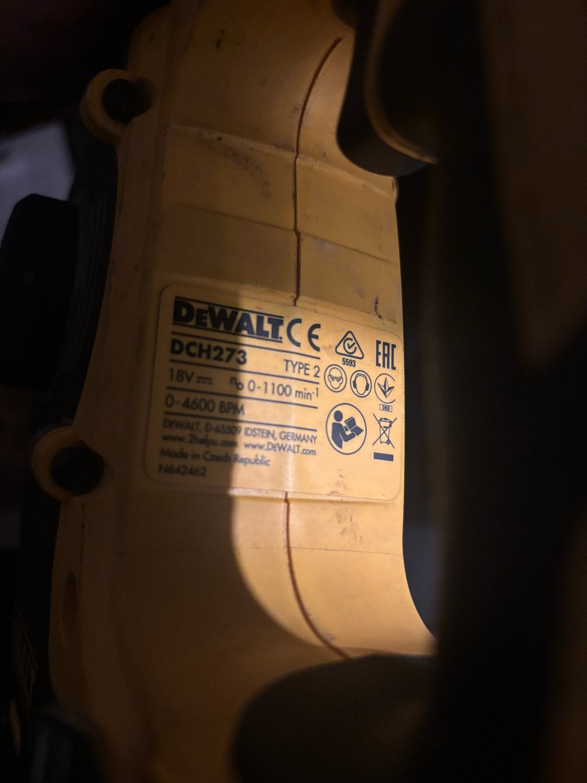Foto 4 van DeWalt DCH273 XR Brushless SDS-Plus Boorhamer