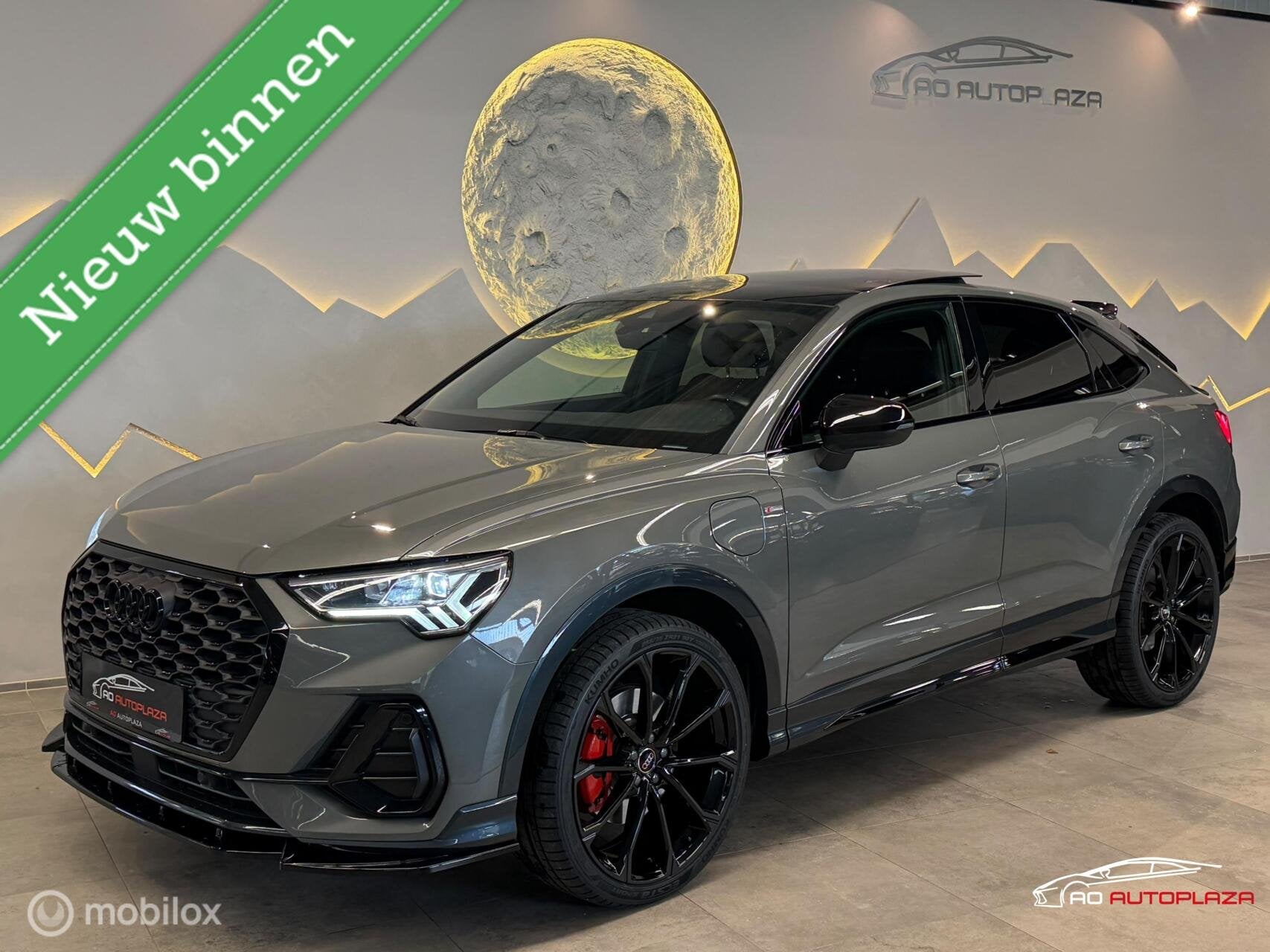 Audi Q3 Sportback 45 TFSI e S Edition Panorama/Sonos/RS Q3 l, Auto's, Stof, Zwart, 245 pk, Hybride Elektrisch/Benzine