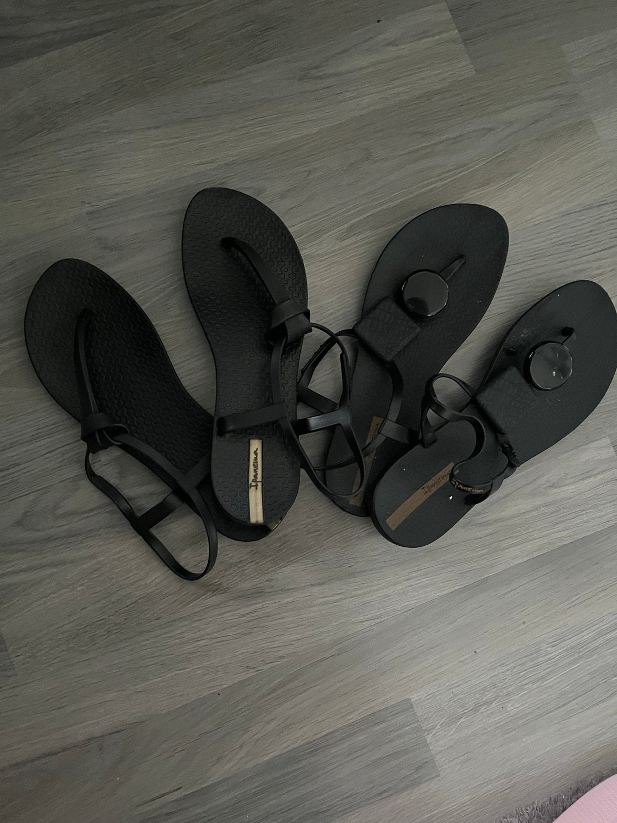 2 paar Zwarte Ipanema slippers/sandalen - Maat 40, Ophalen, Gedragen, Zwart, Slippers