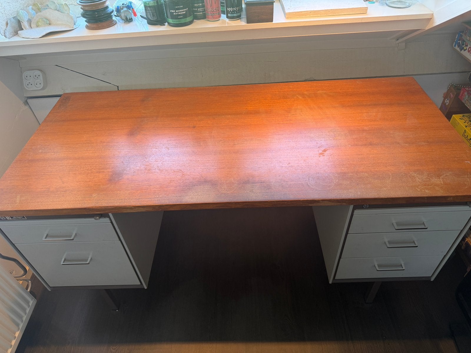 Gispen bureau, Gispen, Gebruikt, Met lades, Metaal