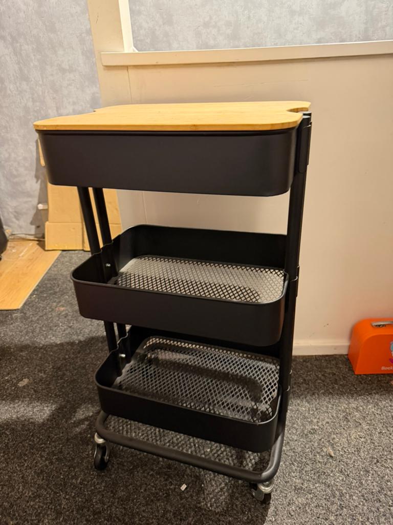 Trolley ikea, Ophalen, Zo goed als nieuw