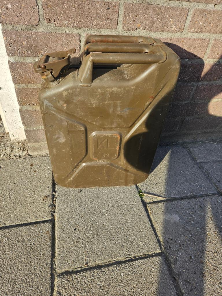 Oude militaire jerrycan KL 82, Verzamelen, Ophalen, Landmacht, Nederland, Overige typen