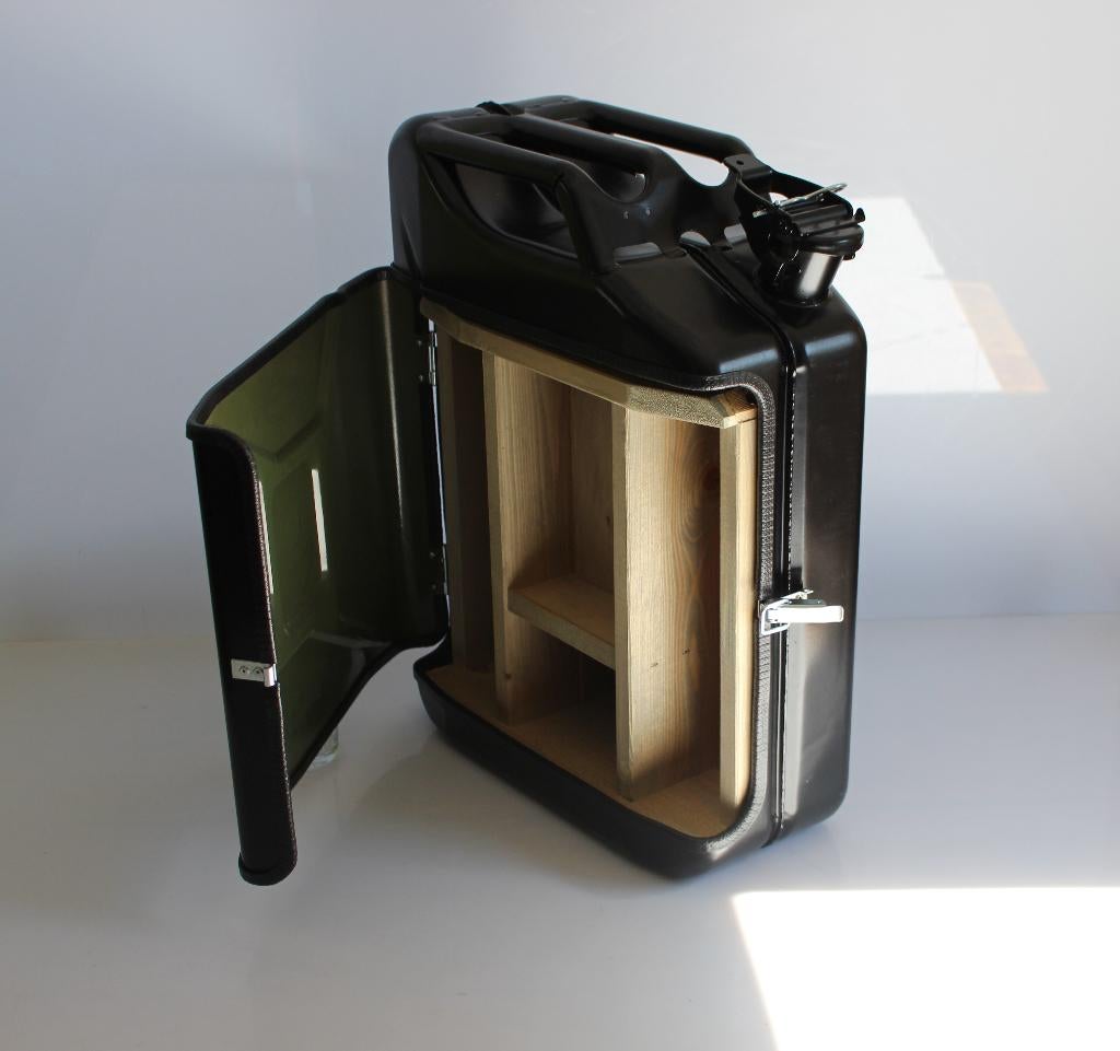 20 liter jerrycan minibar , man cave, Ophalen of Verzenden, Gebruikt, Overige gebieden, Overige typen