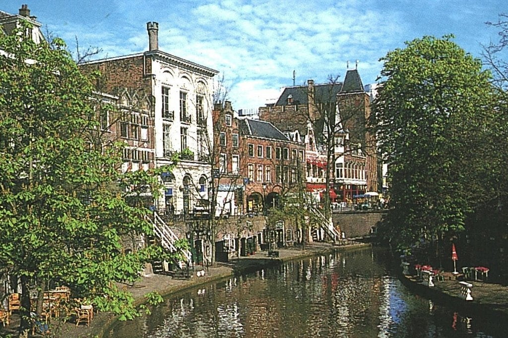 43051	Utrecht	80+	 _Gelopen met zegel 	Vincent van Gogh, Verzenden, 1980 tot heden, Gelopen, Utrecht