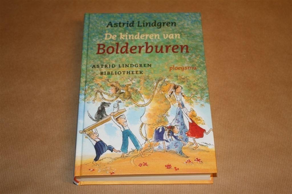 De kinderen van Bolderburen. Astrid Lindgren., Boeken, Ophalen of Verzenden, Zo goed als nieuw