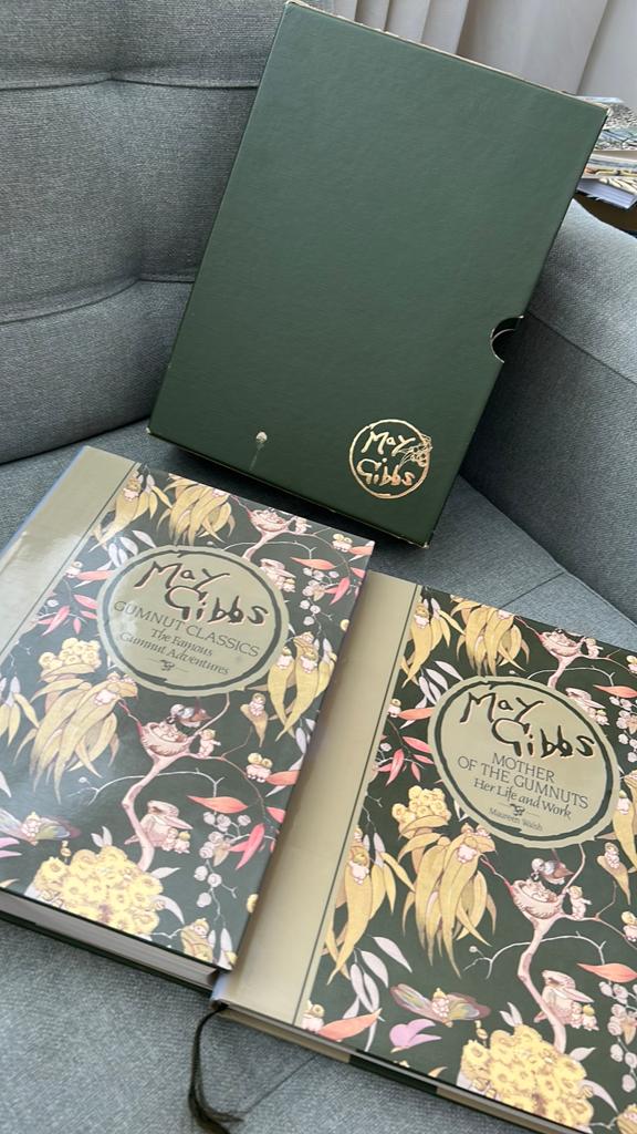 The May Gibbs Collection mother of the Gumnuts Classics box, Ophalen of Verzenden, Zo goed als nieuw