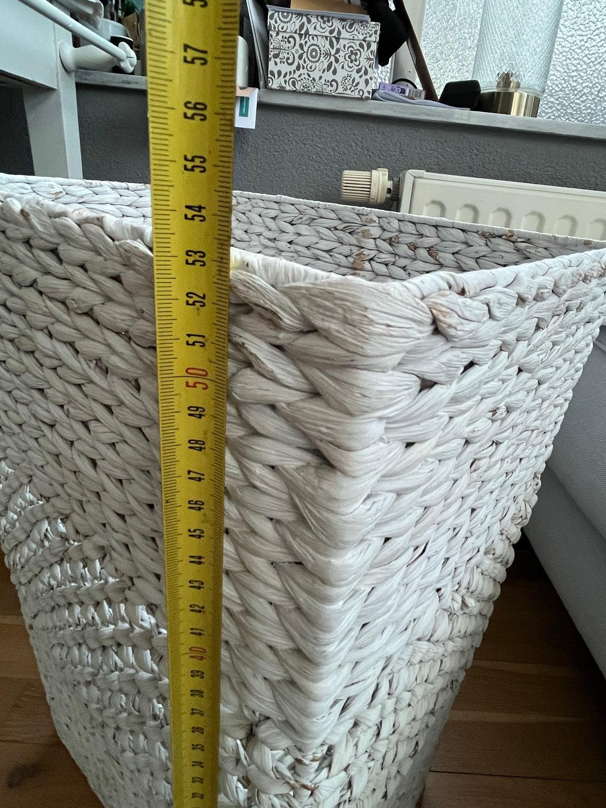 Witte mand van waterhyacint - 57 cm hoog, Ophalen, Overige materialen, Gebruikt, Gevlochten