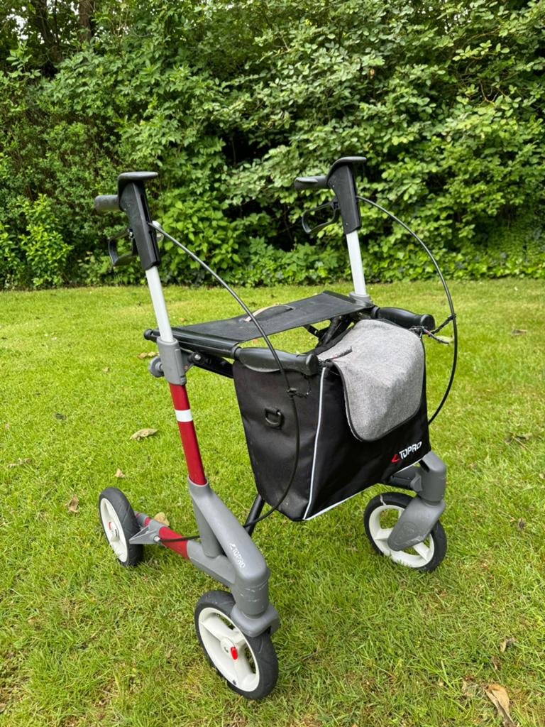 Rollator Topro troja 5G  M lichtgewicht, Diversen, Ophalen, Lichtgewicht, Zo goed als nieuw