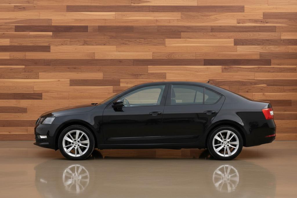 Skoda Octavia 1.5 TSI Greentech Business Edition | AUTOMAAT, Auto's, Skoda, Gebruikt, Zwart, Origineel Nederlands, Bedrijf