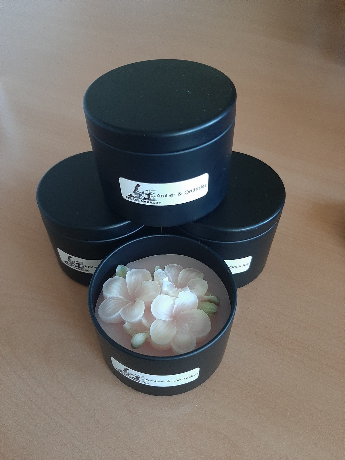 Geurkaars in blik - Amber & Orchidee, Zwart, Nieuw, Ophalen of Verzenden, Metaal