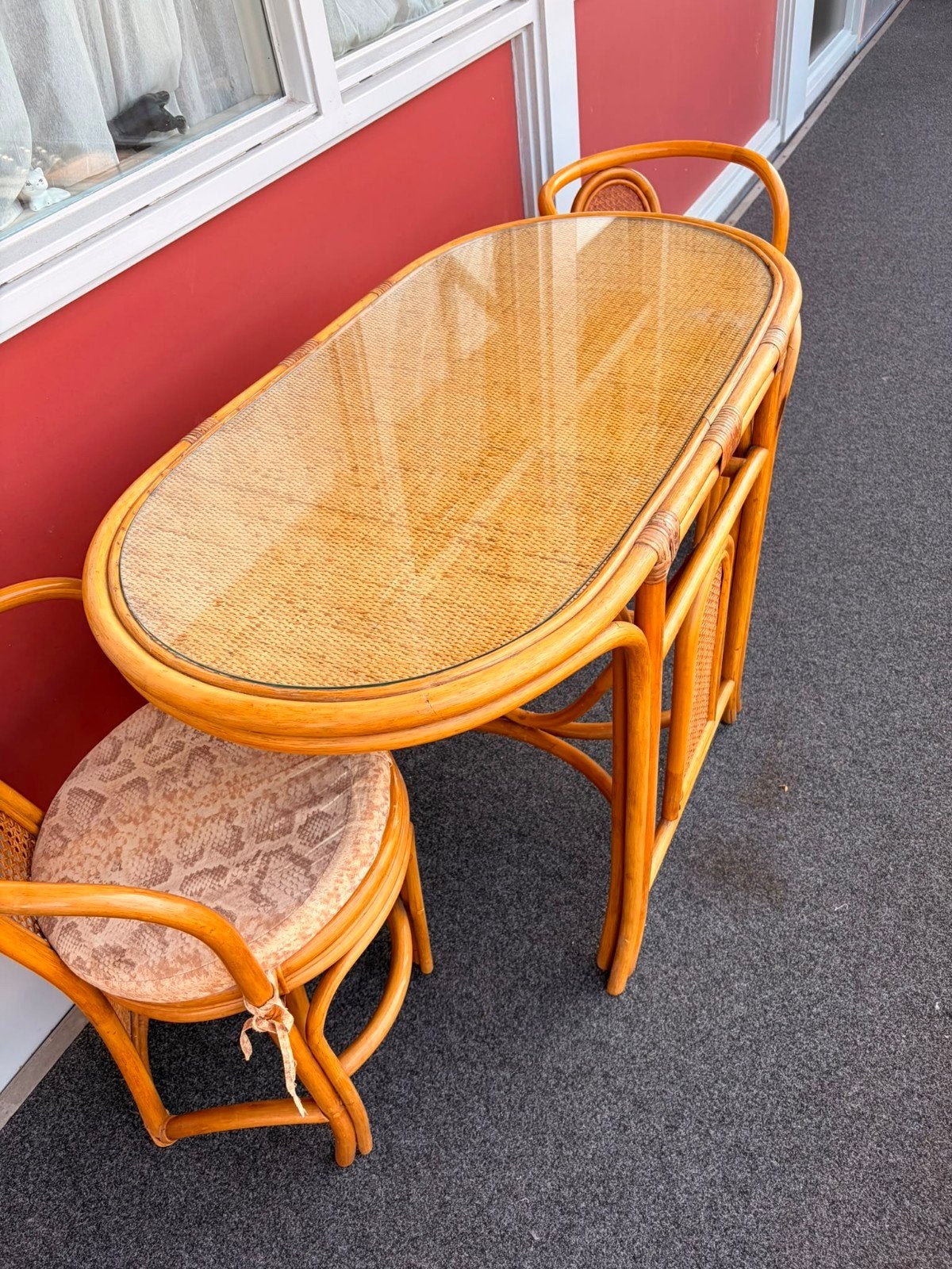 Vintage Bamboe Bistro Set met Glazen Tafel en 2 Stoelen, Ophalen of Verzenden