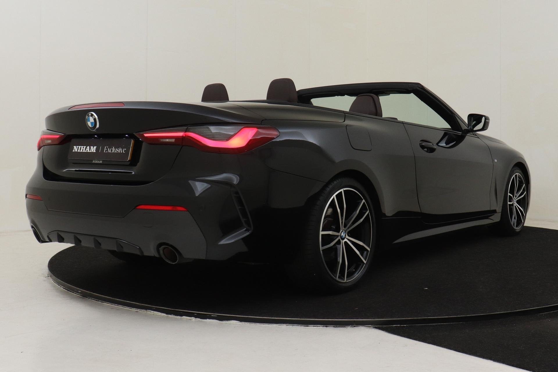 BMW 4-SERIE CABRIO 420I HIGH EXECUTIVE -M-SPORT|SHADOW.LINE|, Achterwielaandrijving, Gebruikt, 4 stoelen, Alcantara