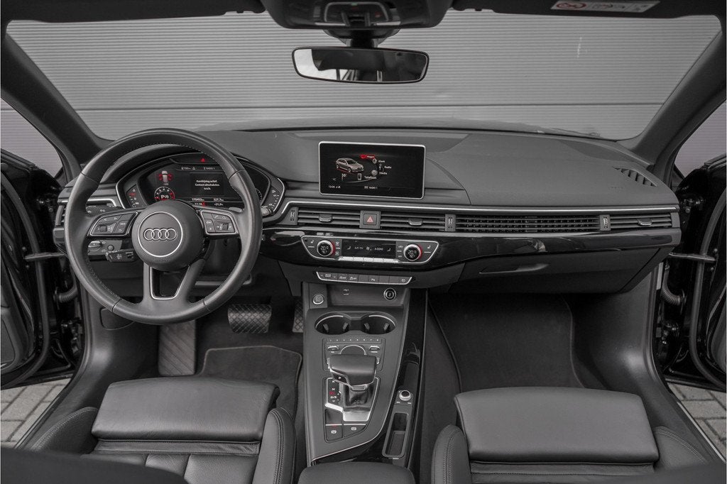 Audi A4 Avant 40 TFSI Sport S Line Pano Camera Stoelmassage, A4, Zwart, Leder, Hybride Elektrisch/Benzine