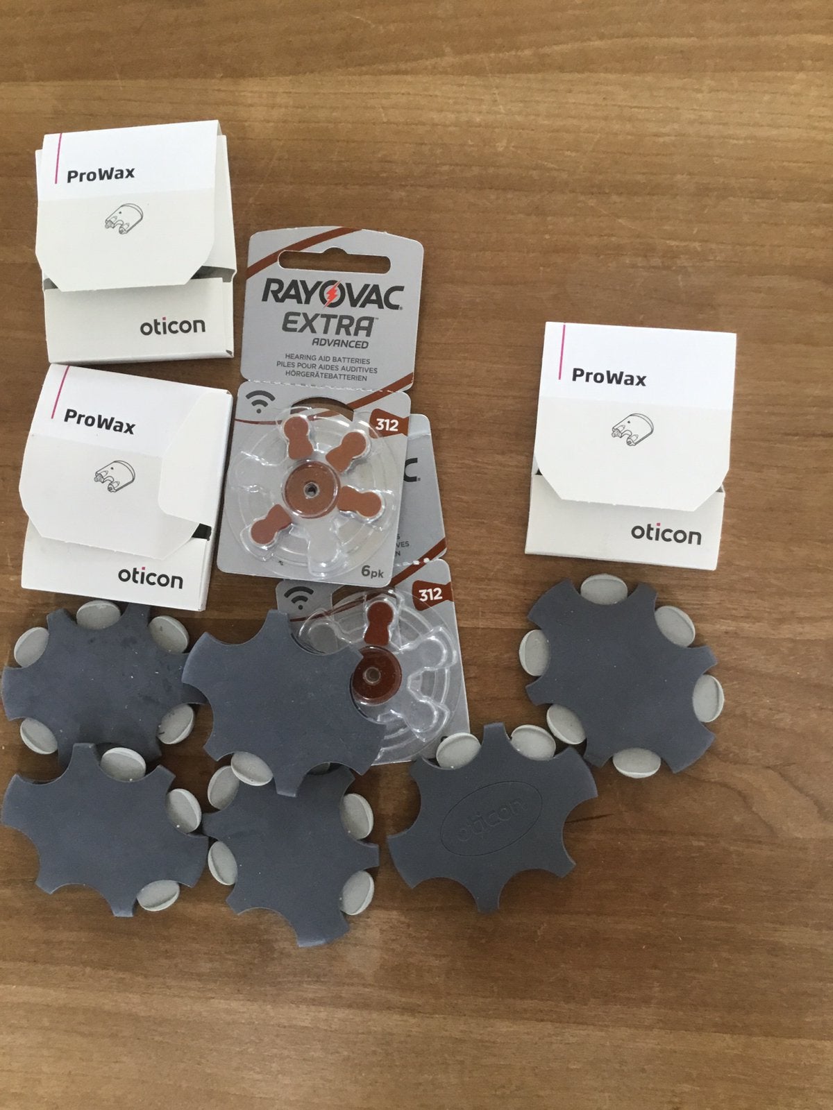 Oticon batterijtjes en filters, Ophalen, Zo goed als nieuw
