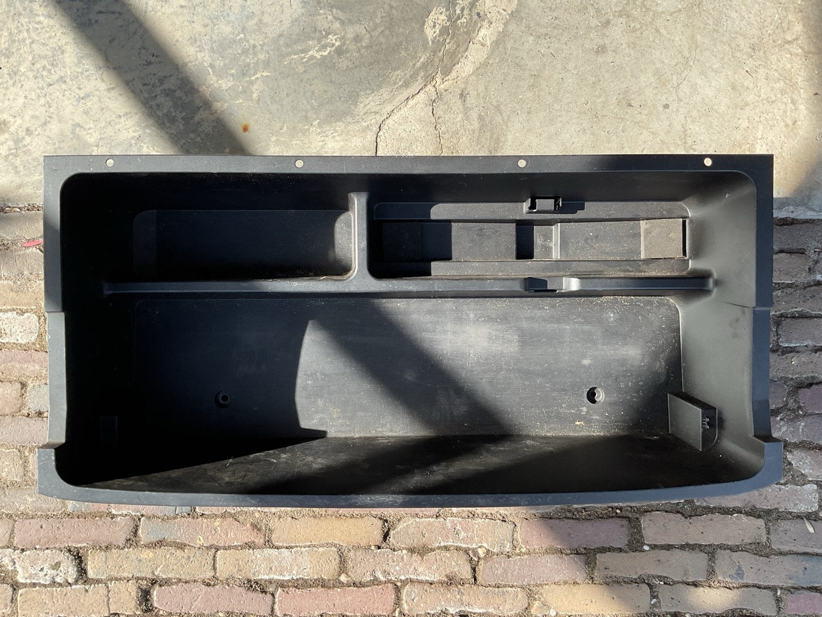 Opbergbak in kofferbak -Toyota RAV4 onderdeel 58790-42030, Ophalen of Verzenden, Gebruikt, Universele onderdelen
