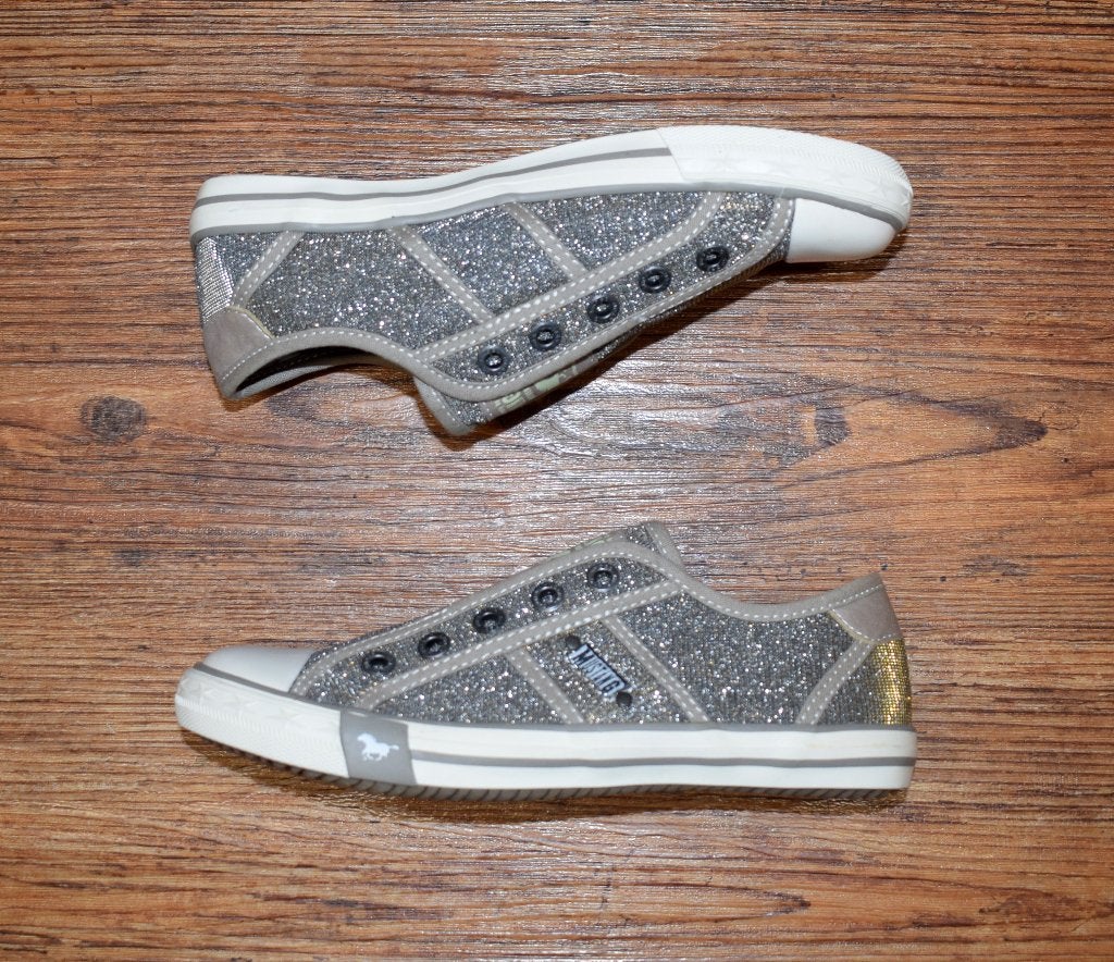 Mustang - slip-on sneakers gold - maat 33, Mustang, Meisje, Schoenen, Nieuw