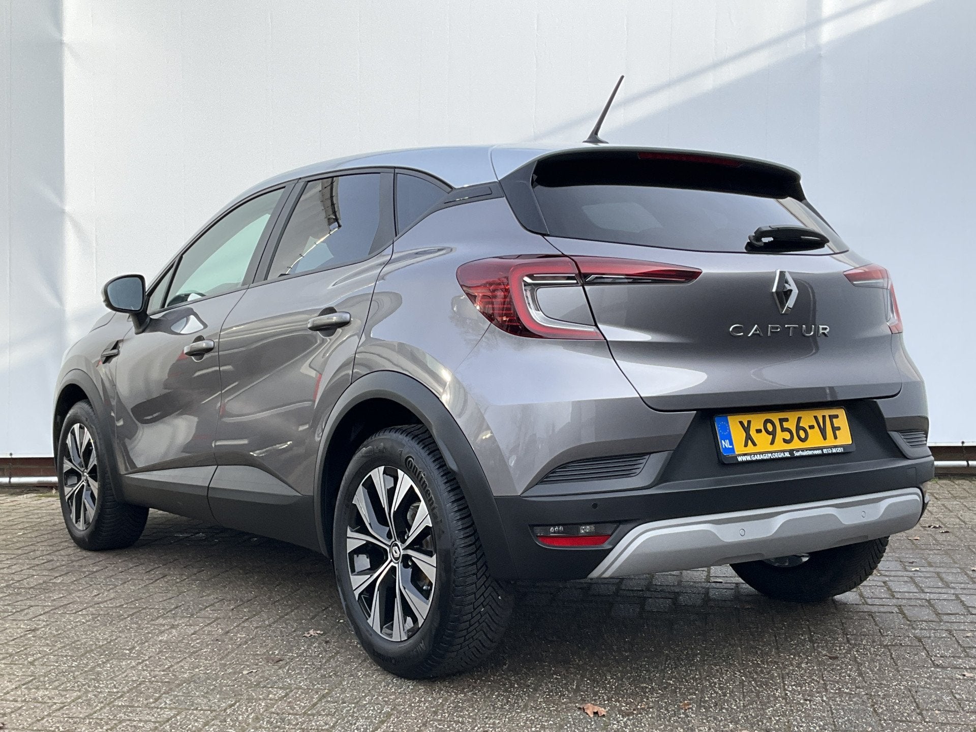 Foto 2 van Renault Captur 1.0 TCe 90 techno Carplay Camera Stoelverw Vo