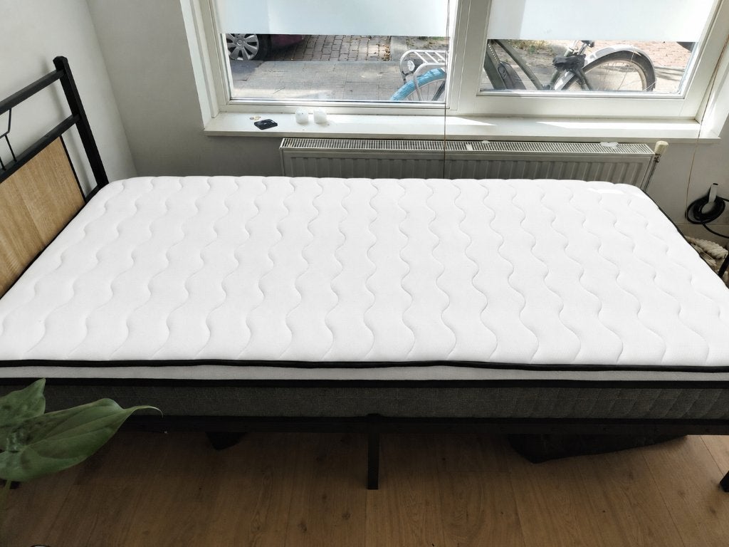 Complete Single Bed + Memory Foam Mattress (90x200), 90 cm, Eenpersoons, Ophalen of Verzenden, Zo goed als nieuw