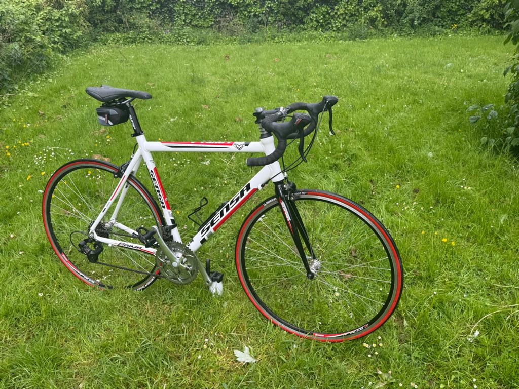Sensa Prima racefiets - Wit/Rood, zo goed als nieuw, Fietsen en Brommers, Fietsen | Racefietsen, Overige merken, 28 inch, Aluminium