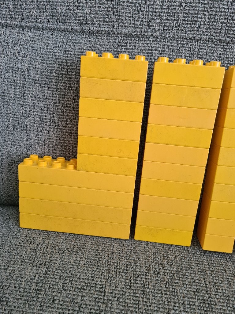 Lego duplo 60 stenen 2x2 4x2 en 8x2 geel, Gebruikt, Overige thema's, Ophalen of Verzenden, Duplo