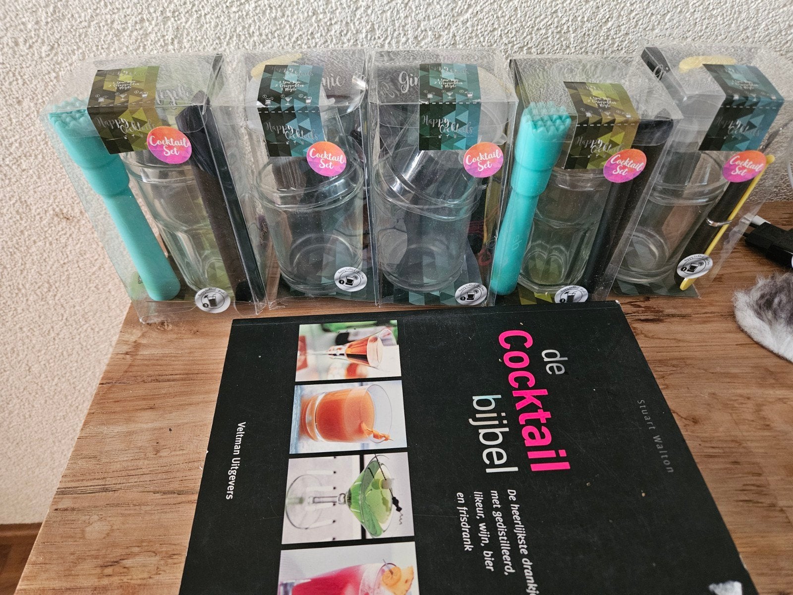 Cocktail Setjes met Cocktail Bijbel - Nieuw!, Overige typen, Kunststof, Nieuw, Ophalen of Verzenden